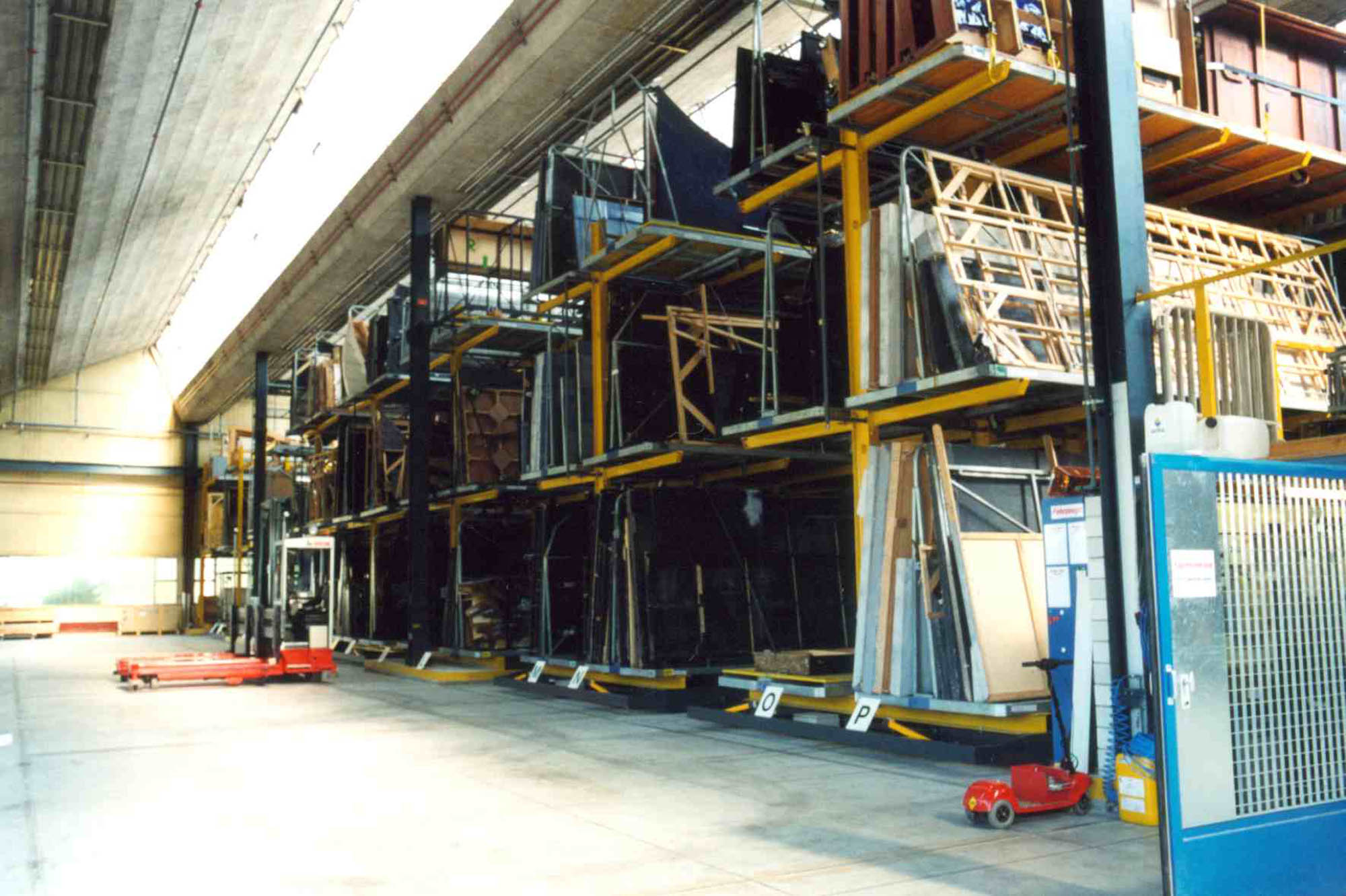  Estantes móveis Estantes cantilever